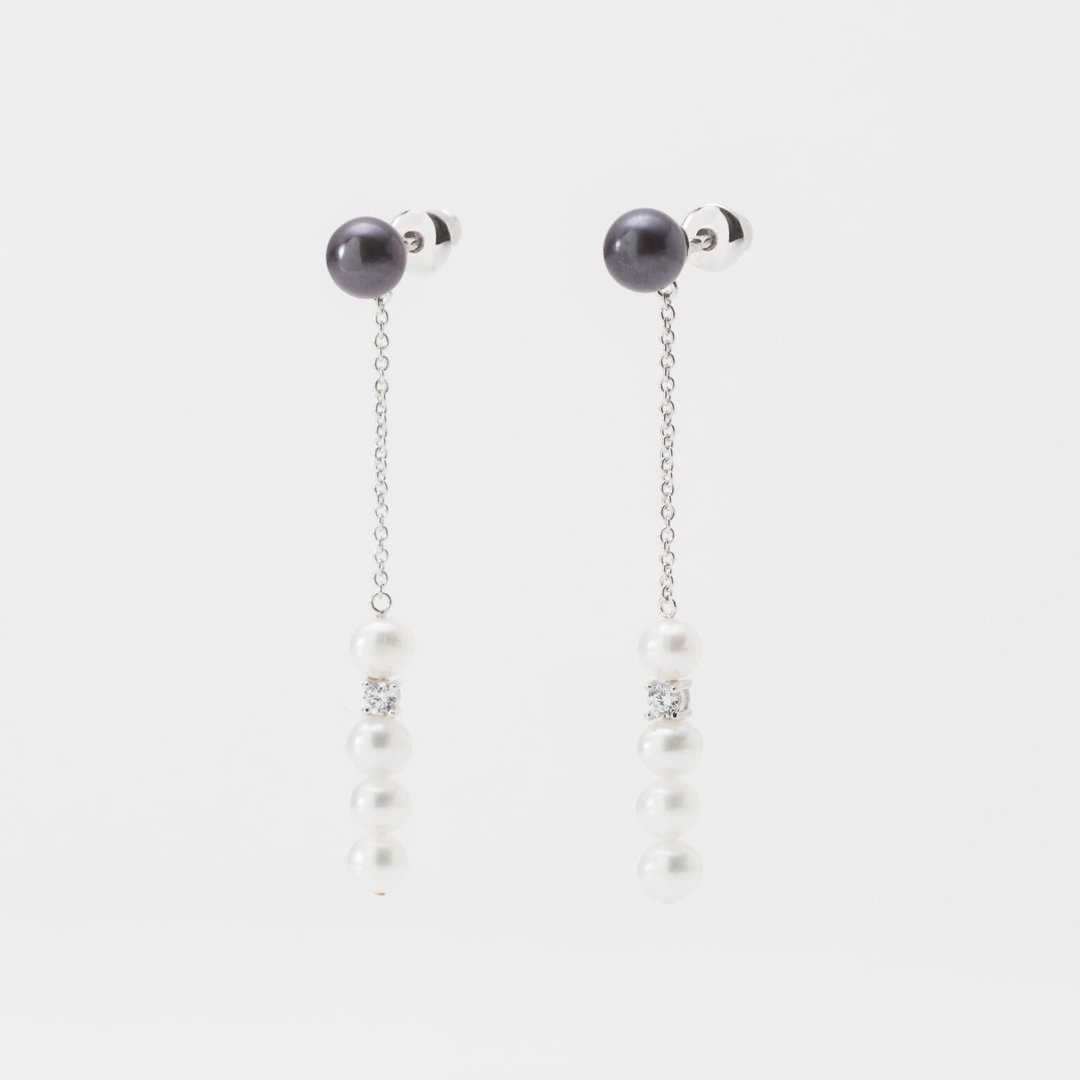 Sienna 水鑽珍珠串耳環 / 一對